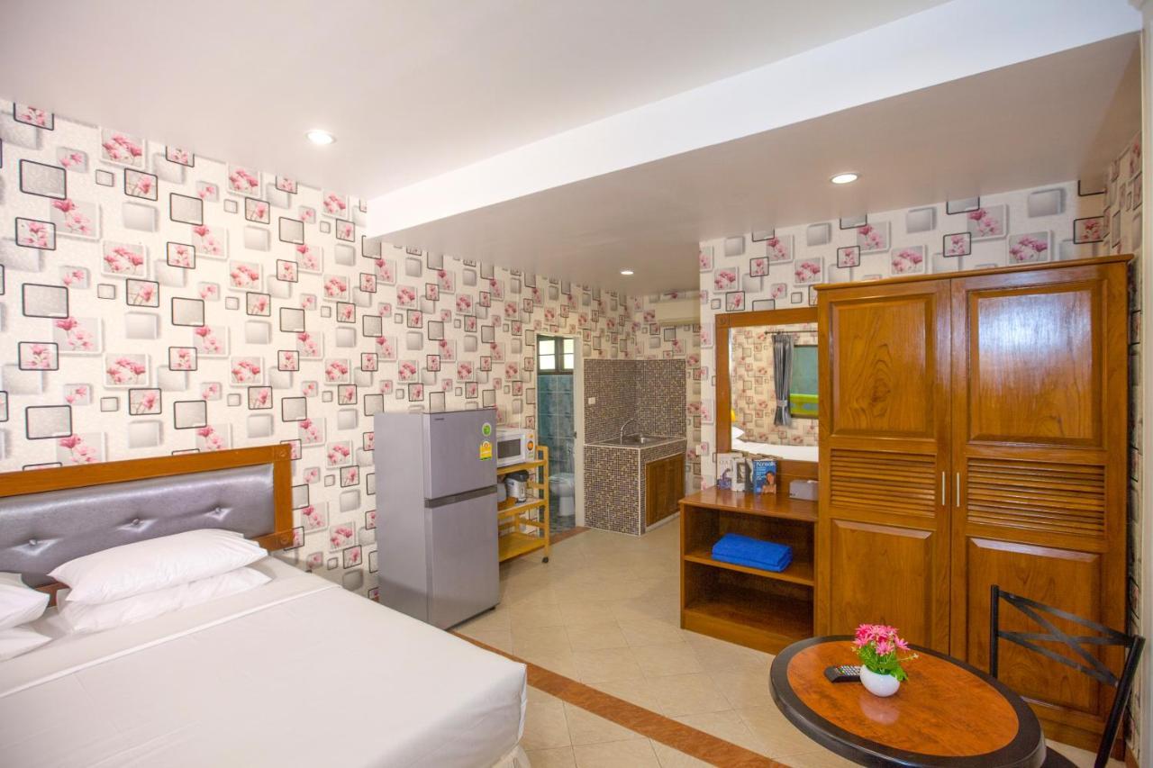 Kamala Phuket Guesthouse ภายนอก รูปภาพ